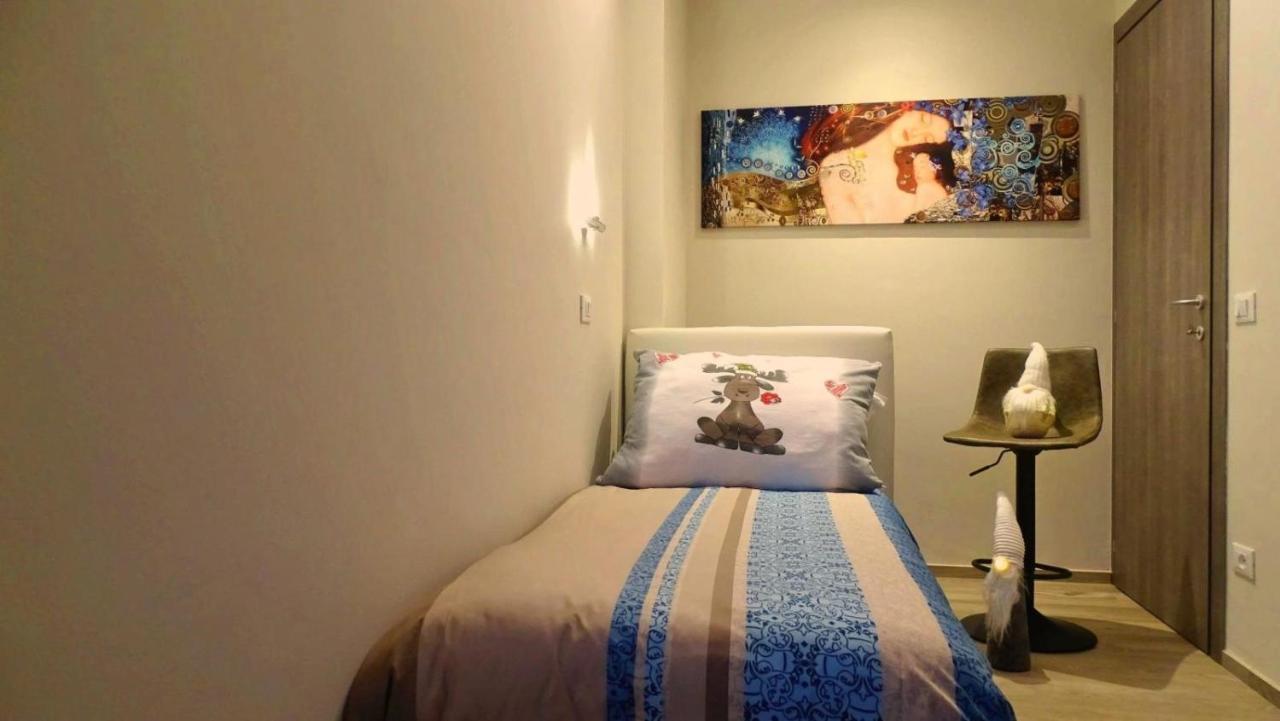 Blue Moon - Via Parigi Apartments Aosta Exterior foto